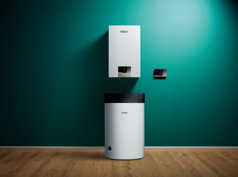 Vaillant VU 25CS/1-7 ecoTEC exclusive + VIH R 120A+