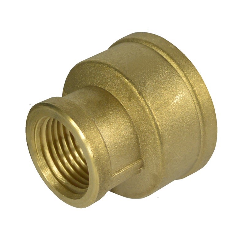 Mosadzný nátrubok redukovaný 1/2" x 3/8"